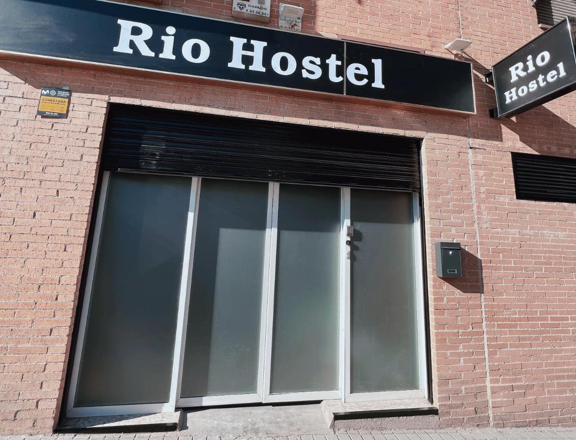 Rio Hostel Madrid Exterior photo