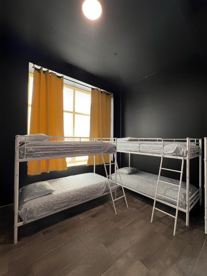Rio Hostel Madrid Exterior photo
